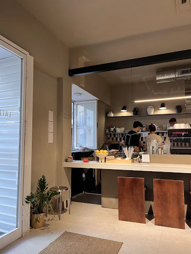 LATE. Specialty Coffee & co working photo 7