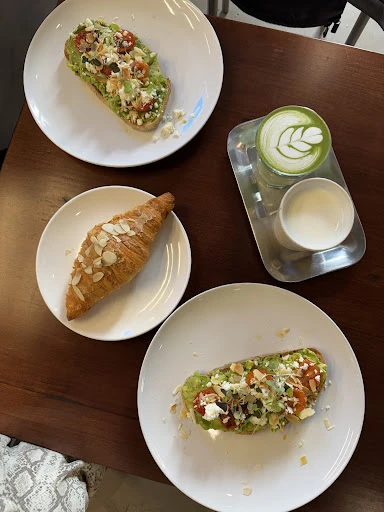 LATE. Specialty Coffee & co working photo 4